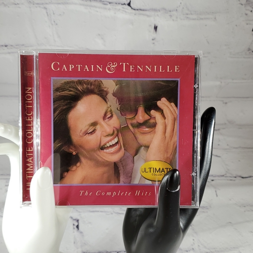 Music CD - Captain & Tennille